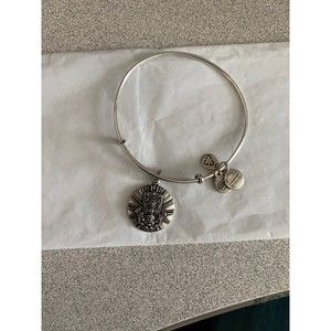 Alex and Ani hand of Fatima bracelet